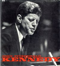 Schwarz, John Fitzgerald Kennedy. (Umschlag)
